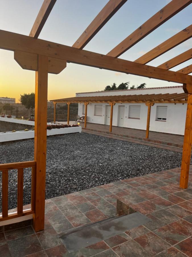 2 Bedroom Apartments Los Cristianos Beach Tenerife Tamaragua Арона Экстерьер фото