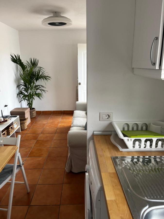 2 Bedroom Apartments Los Cristianos Beach Tenerife Tamaragua Арона Экстерьер фото