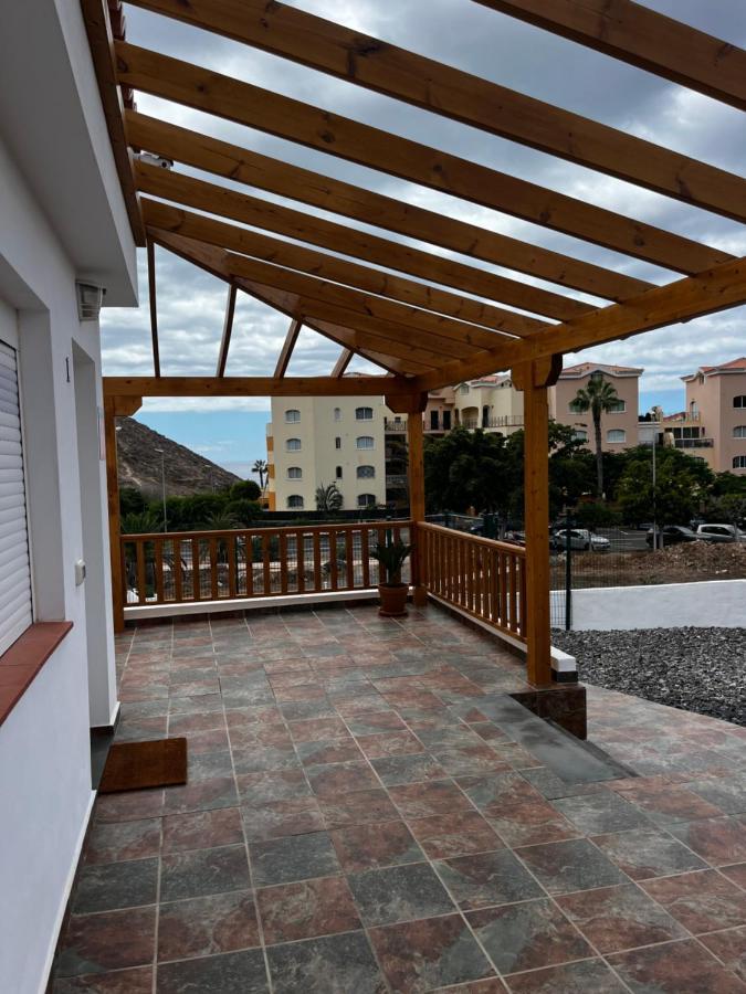 2 Bedroom Apartments Los Cristianos Beach Tenerife Tamaragua Арона Экстерьер фото