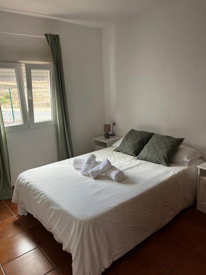 2 Bedroom Apartments Los Cristianos Beach Tenerife Tamaragua Арона Экстерьер фото