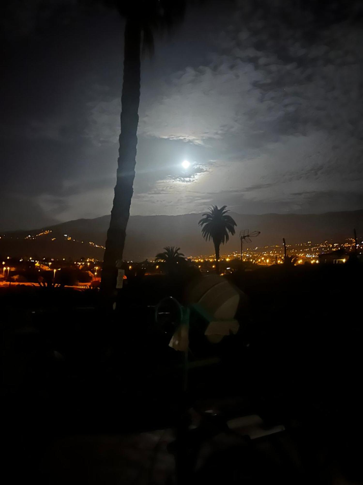 2 Bedroom Apartments Los Cristianos Beach Tenerife Tamaragua Арона Экстерьер фото